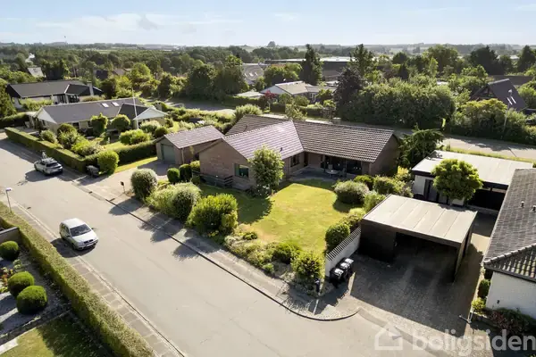 Villa på Hybenvænget 5, 8362 Hørning