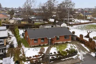 Villa på Hroarsvej 13, 8370 Hadsten