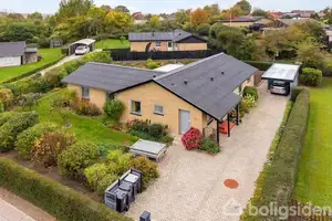 Villa på Møllevangsvej 36, 8940 Randers SV
