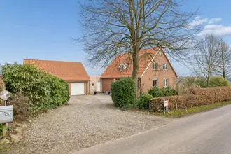 Villa på Skærhejselvej 4, 7182 Bredsten