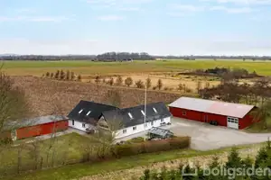 Landejendom på Græsmarkvej 8, 4632 Bjæverskov