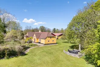 Landejendom på Østerkrat 7, Skivum, 9240 Nibe