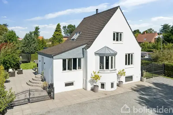 Villa på Silkeborgvej 298, 8230 Åbyhøj