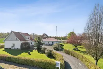 Villa på Langåvej 1, Væth, 8870 Langå