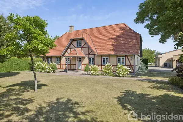 Landejendom på Ellingevej 30, 5853 Ørbæk