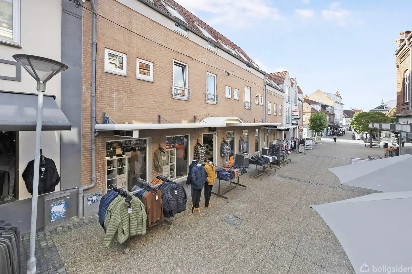 Lejlighed i hjertet af Hobro - nær shopping og alle hverdagen fornødenheder