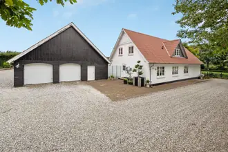 Villa på Ringkøbingvej 12, Idom, 7500 Holstebro