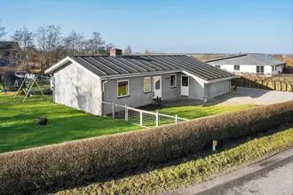 Villa på Møldrupvej 1, Yding, 8752 Østbirk