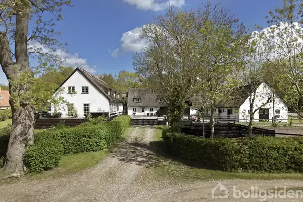 Villa på Om Kæret 8, 2800 Kongens Lyngby