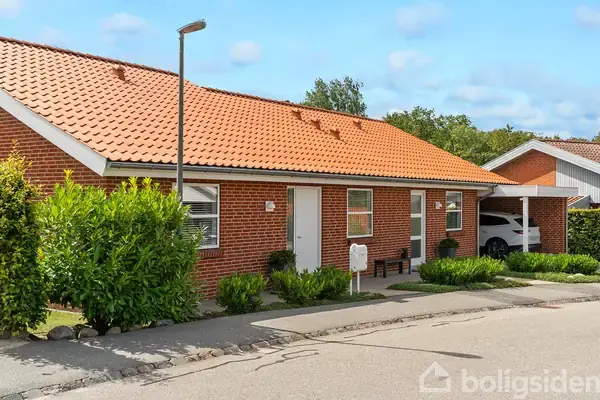 Villa på Bakkelyparken 61, 7100 Vejle