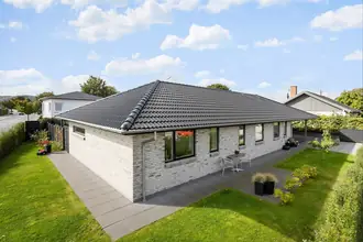 Villa på Fanøvej 1, 9900 Frederikshavn