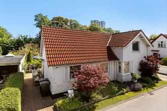 Villa på Løkkevej 7, 9400 Nørresundby