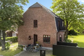 Villa på Holbergs Alle 5, 6700 Esbjerg
