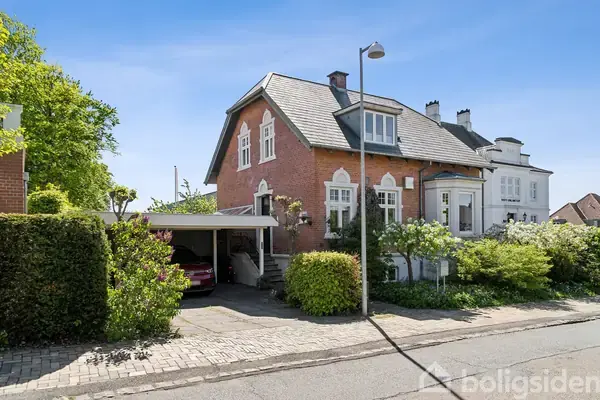 Villa på Helgavej 24, 5230 Odense M