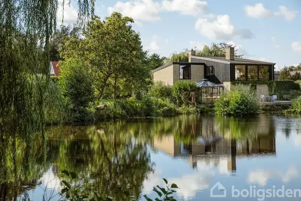Villa på Vallerødgade 21, 2960 Rungsted Kyst