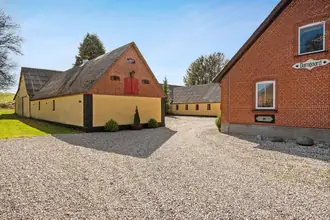 Landejendom på Viborgvej 93, Kvorning, 8830 Tjele
