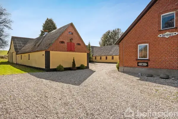 Landejendom på Viborgvej 93, 8830 Tjele