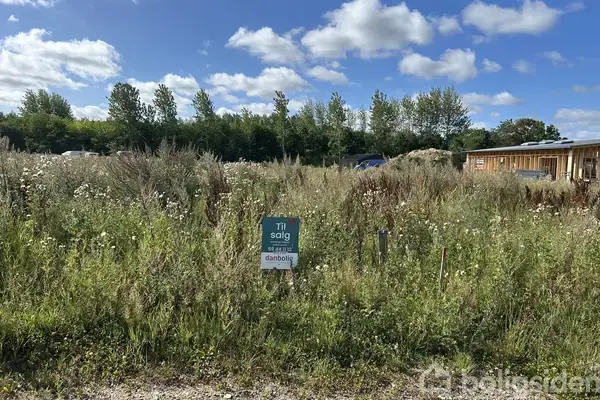 Helårsgrund på Fællesmark 33, 4300 Holbæk