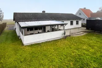 Villa på Sattrupvej 23, Sattrup, 8752 Østbirk