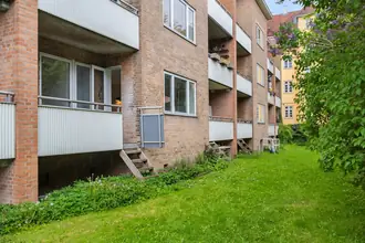Ejerlejlighed på Charlottenlundvej 2B, mf., 2900 Hellerup
