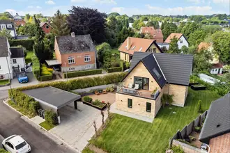 Villa på Solbakkevej 6A, 8260 Viby J
