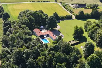 Landejendom på Nedervej 20, Føvling, 8740 Brædstrup