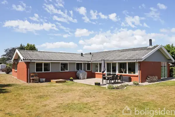 Villa på Lundevej 15, 5591 Gelsted