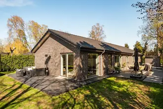 Villa på Engstien 5A, 2980 Kokkedal