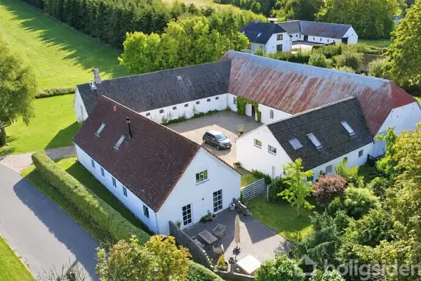 Landejendom på Tostrupvej 170, 9240 Nibe