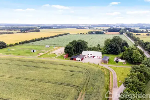 Villa på Hølleskovvej 5, 6520 Toftlund