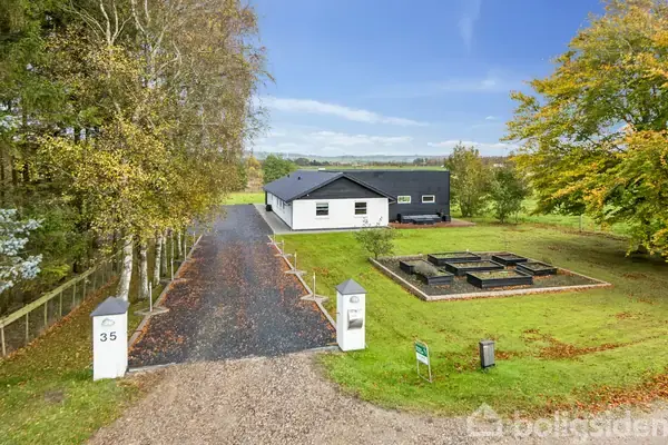 Villa på Svenstrup Banevej 35, 9230 Svenstrup J