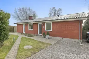 Villa på Skovbrynet 3, 8544 Mørke