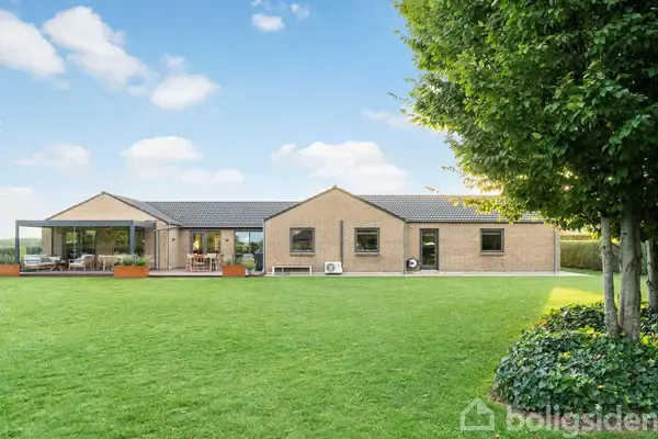Villa på Skærvetoften 28, 8723 Løsning