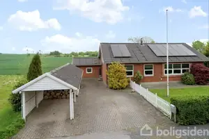 Villa på Haugevej 2, 7300 Jelling