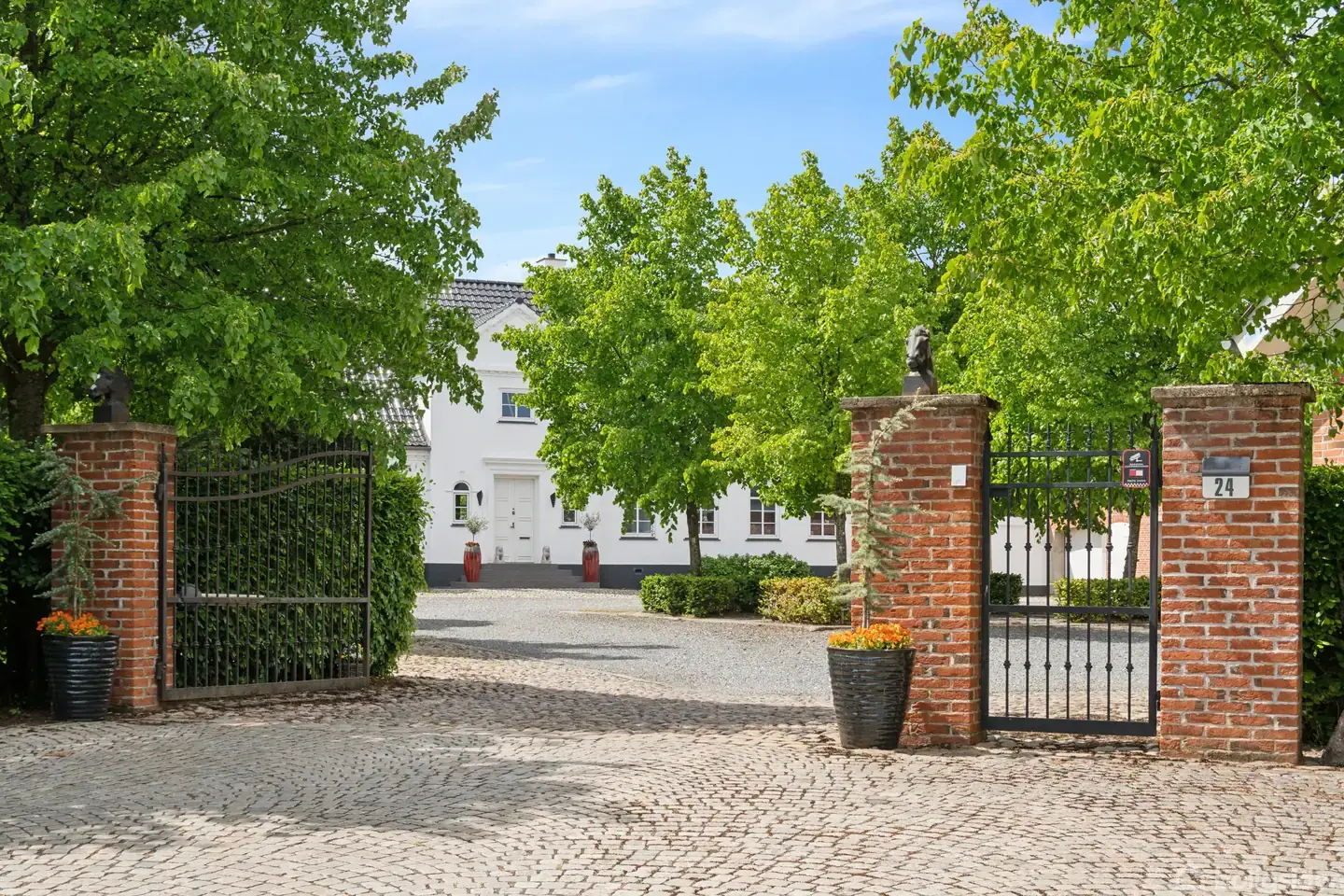 En smuk landejendom i Koldingbydelen Vonsild - Visning 3