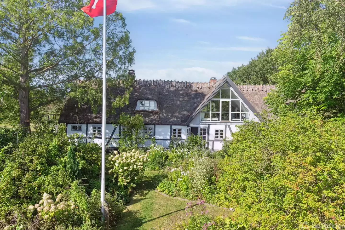 Naturejendom med eget strandhus i første række til Bøgestrømmen - Veduta 3