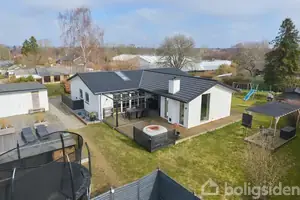 Villa på Vibevej 13, 3660 Stenløse