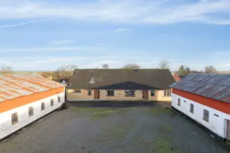 Landejendom på Nyrupvej 37, 9240 Nibe