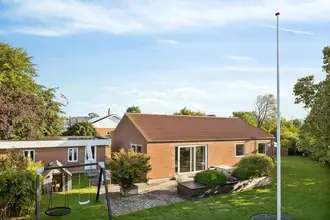 Villa på Bondehaven 8, 8541 Skødstrup
