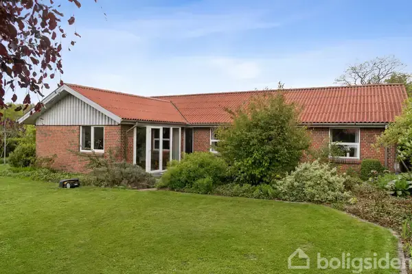 Villa på Ystadvej 15, 8600 Silkeborg
