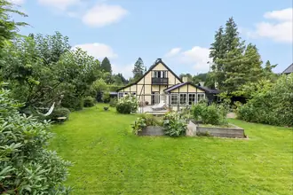 Villa på Skodsborgvej 208, Søllerød, 2850 Nærum