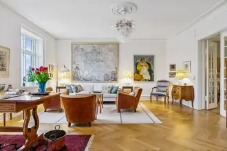 Ejerlejlighed på Rosenvængets Sideallé 3, 3. th., 2100 København Ø