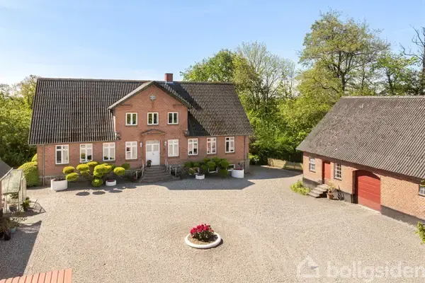 Landejendom på Ammelhedevej 12, 8960 Randers SØ