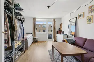 Ejerlejlighed på Stenhuggervej 8, 3. th., 2400 København NV
