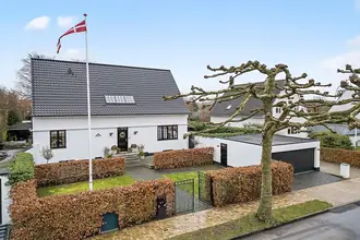 Villa på Haugstedgårdsvej 10, 5230 Odense M