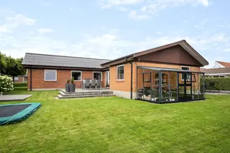 Villa på Holbergsvej 8, Selling, 8370 Hadsten