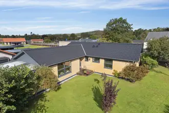 Villa på Sortbærvej 6, Sejs-Svejbæk, 8600 Silkeborg