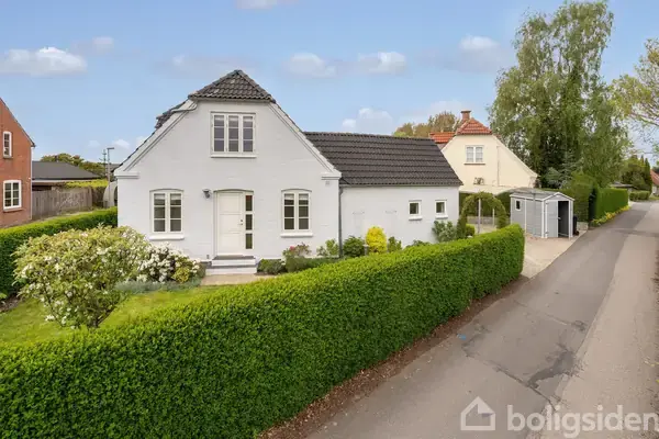 Villa på Dybbøl Bygade 36, 6400 Sønderborg