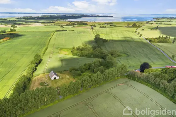 Helårsgrund på Fynshovedvej 257, 5380 Dalby