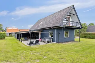 Villa på Bottrupvej 5, Ølsted, 8723 Løsning